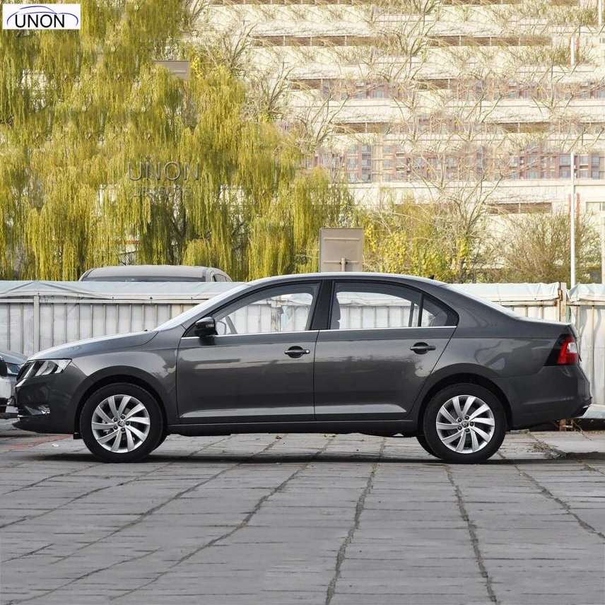 Автомобильный руль из углеродного волокна для SKODA PAPID