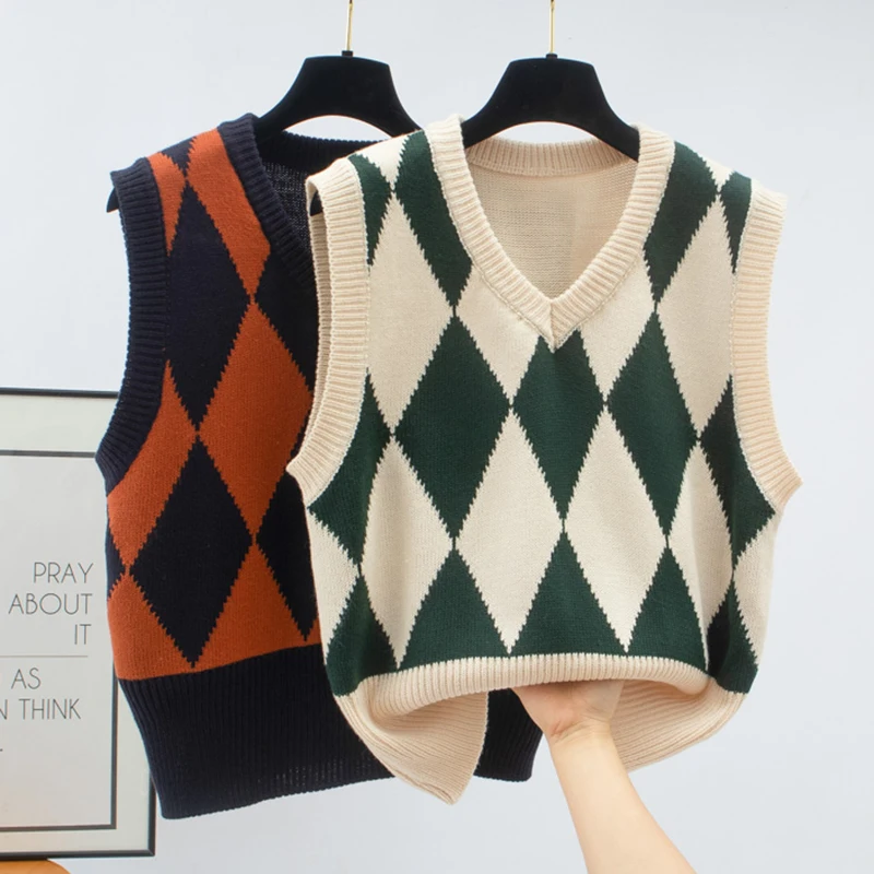 

2020 spring and autumn new Korean retro diamond V-neck large size knitted vest college wind vest sweater female students wear