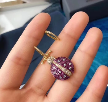 

Luxury Brand Fashion Jewelry Ladybird Earrings for Women Pink Zircon Insect Ladybug Earrings Asymmetry Jewelry Lady Girl Gift