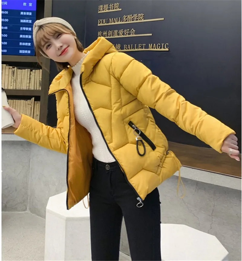

2019 Hooded Outerwear Plus Size 5XL 6XL Women Winter Parka Short Jacket Coat Thick Warm Cotton Padded Jacket Women Coat LP485