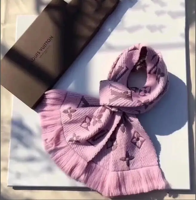 

2020 Luxury Louis Vuitton-women Cashmere Scarf Winter Pashmina Warm Shawls and Wraps Lady Print Thick Blanket Neck Scarves 02