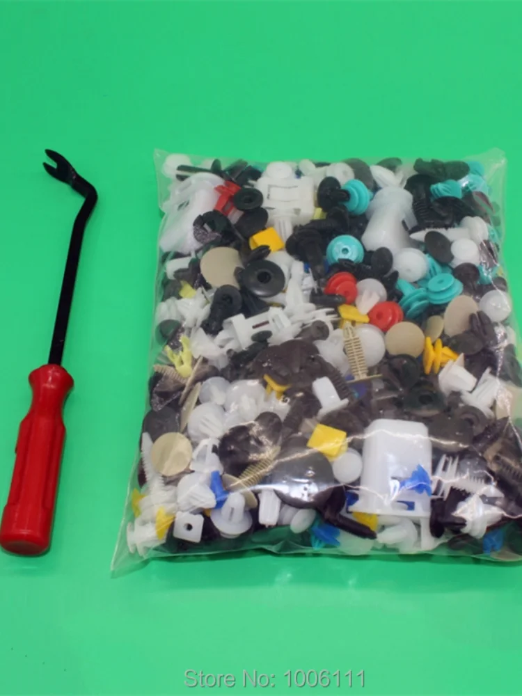 200Pcs Random Mixing Universal Car Fender Plastic Clips Bumper Interior Decoration Auto Fastener