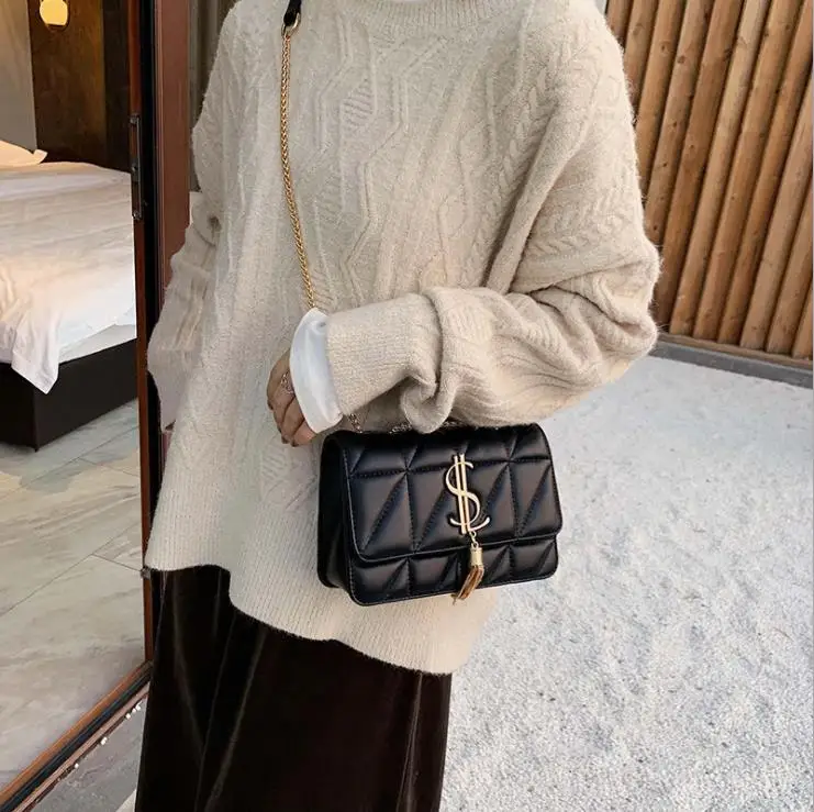 Дизайнерская модная сумка новинка 2019 через плечо с ромбовидной цепочкой