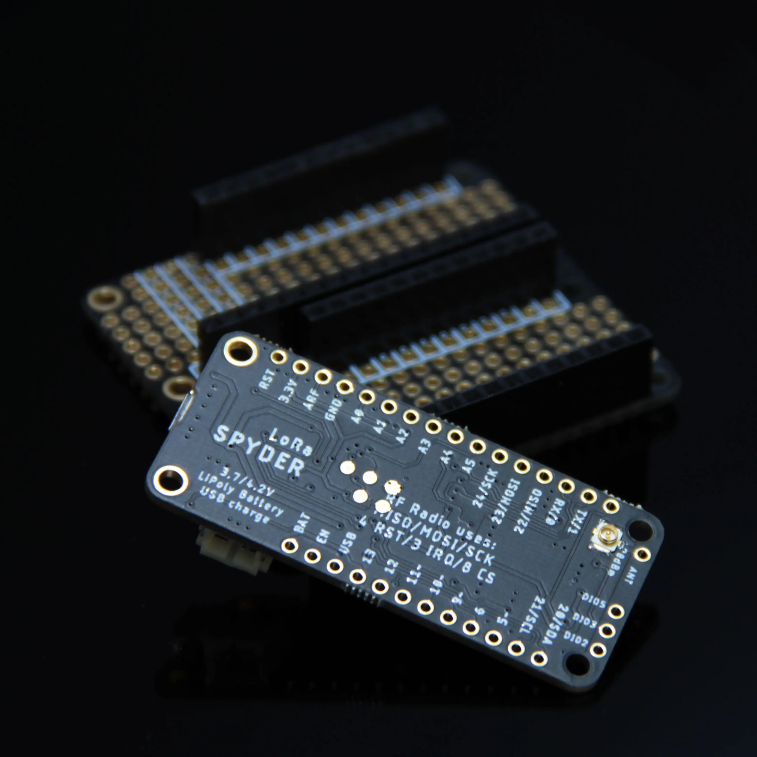 

SPYDER SAMD21 M0 RFM96 LoRa Wireless 433 MHz Development Board