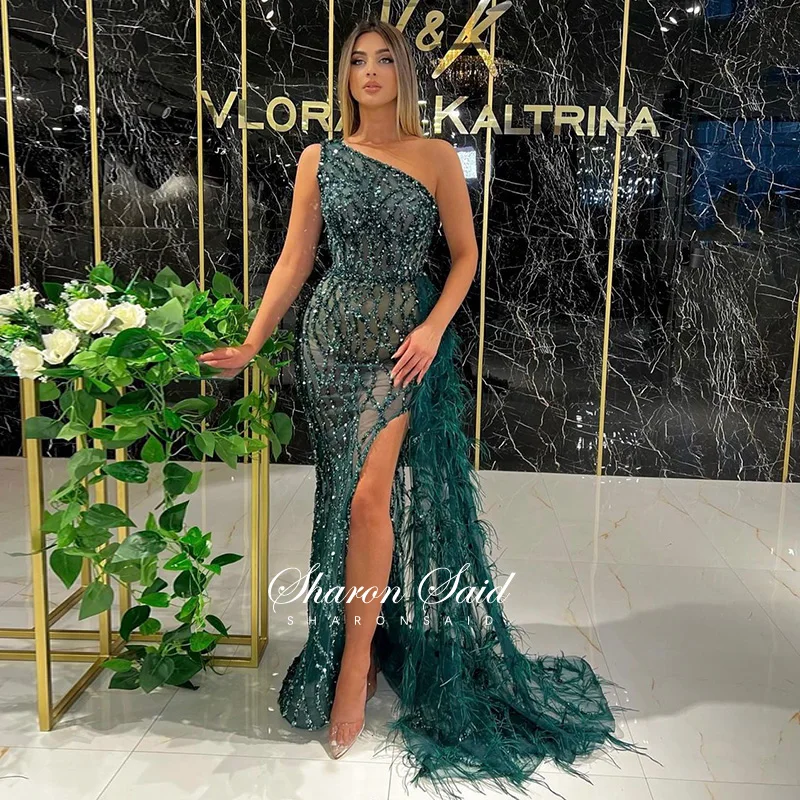 Abiti da ballo in oro a sirena con una spalla in piuma di lusso con spacco  abito da sera lungo verde smeraldo per abiti da festa di nozze da  donna|Prom Dresses| -