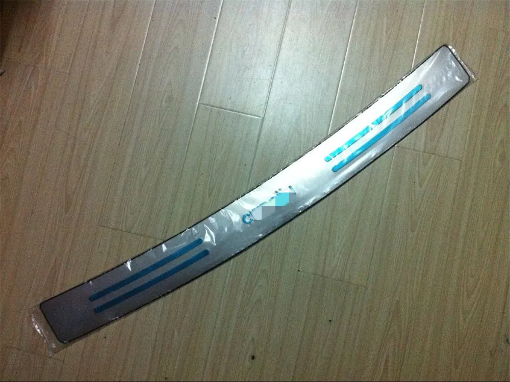 

stainless steel Protective Pad On Rear Trunk Trim Lid Threshold rear door sill For Citroen C-Quatre 2009-2011 hatchback version