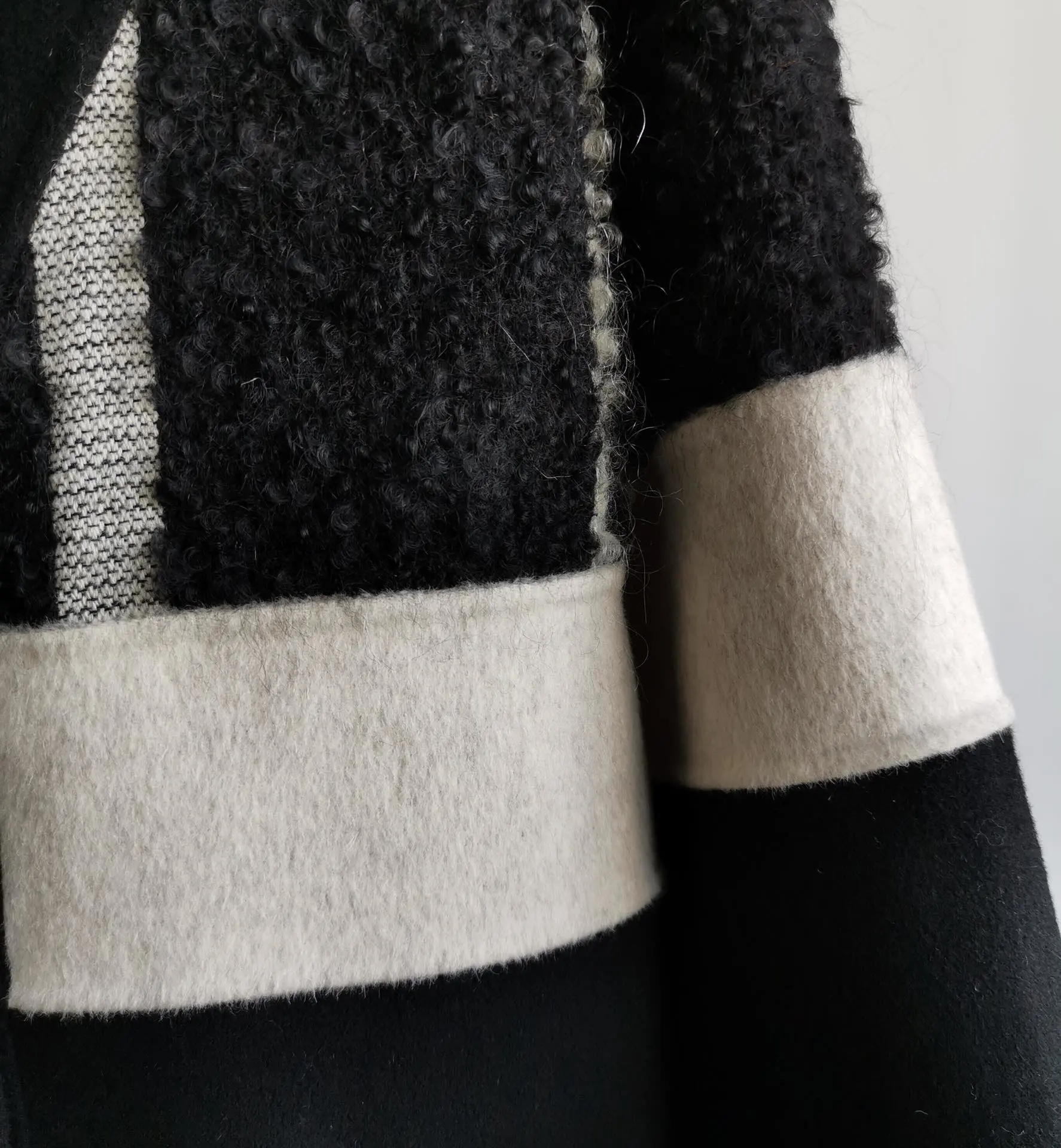 new ladies high quality fashion long sleeve lapels stitching knit jacket 1008