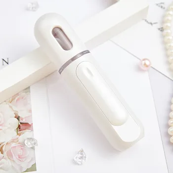 

Mini Portable Electric Beauty Machine Skin Mouisture Whitening Nano Cold Spray Pore Cleaner Steam Device Rechargeable Humidifier