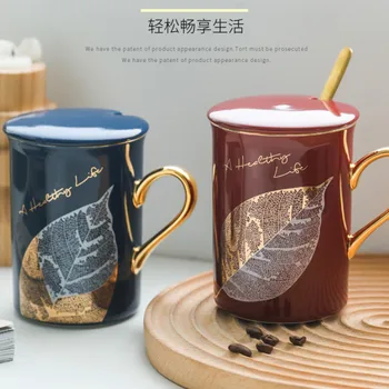 

Creative Coffee Mug with Spoon Cover Ceramics Reusable Funny Insulated Coffee Mug Box Breakfast Copos Cups and Mugs XX60CM
