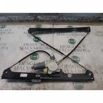 

WINDOW LIFTER FRONT LEFT MERCEDES VANEO (W414) VAN COMPACT A2308201042 6 PINS 106257102 BROSE
