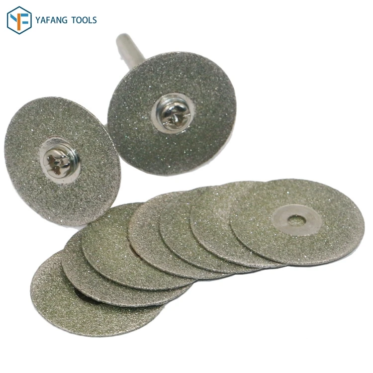маленькие отрезные диски. дремель абразивный отрезной круг. втулка для абразивного круга 32мм. алмазный отрезной круг для дремеля. маленькие отрезные диски.