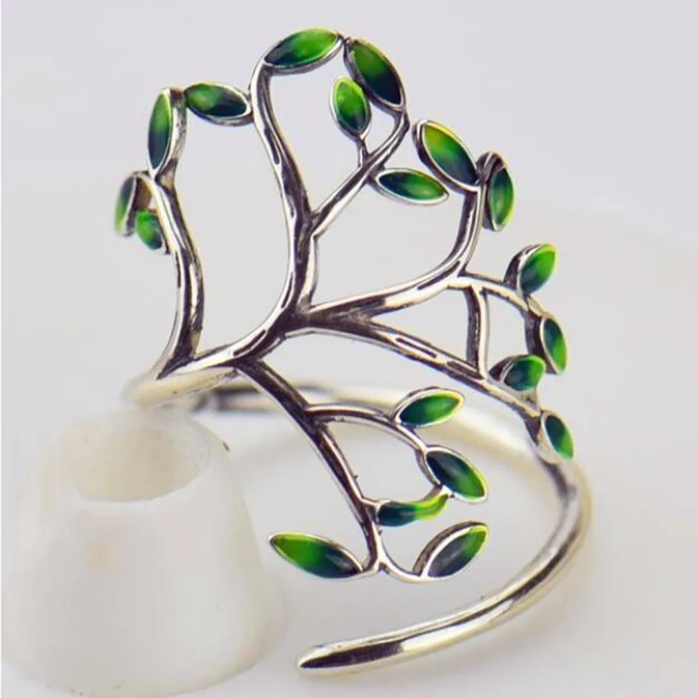 

Simple Ladies Green Tree Plant Ring Creative Silver Color Adjustable Leaves Ring Unique Style Daily Life Party Rings For Girls