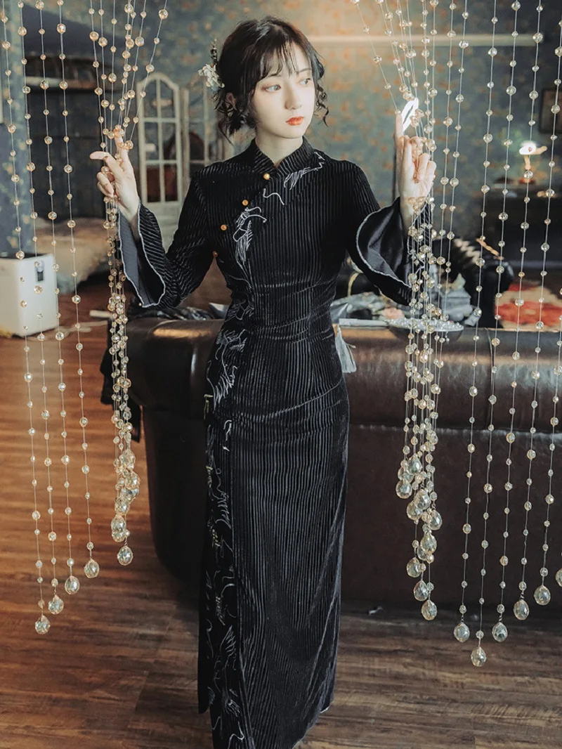 

Vintage Chinese Style Embroidery Black Women Qipao Elegant Slim Long Sleeve Lady Cheongsam Spring Autumn Bodycon Split Long Dres