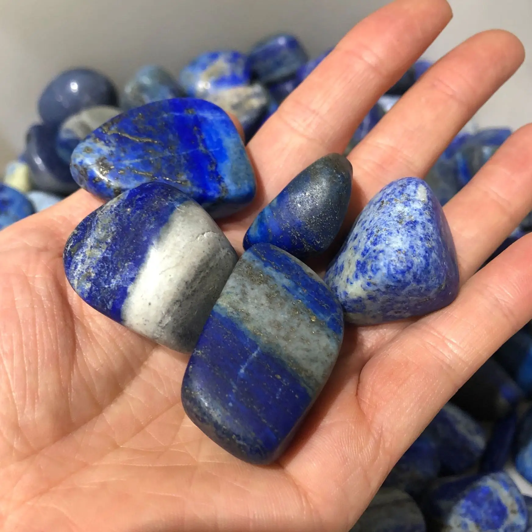 

100% Natural Afghanistan Lapis Lazuli Stones High Quality Quartz Crystal Raw Stone Mineral specimens gravel