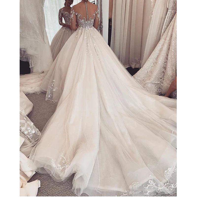 Customized Charming Lace Wedding Dress V-Neck Long Sleeve 2025 Princess Wedding Gown Illusion Bride Gowns Buttons robe de mariee 4