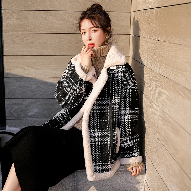 

Black And White with Pattern Woolen Jacket Women's Mid-length 2019 Autumn And Winter New Style Lambs Wool plus Thick Cotton Thou