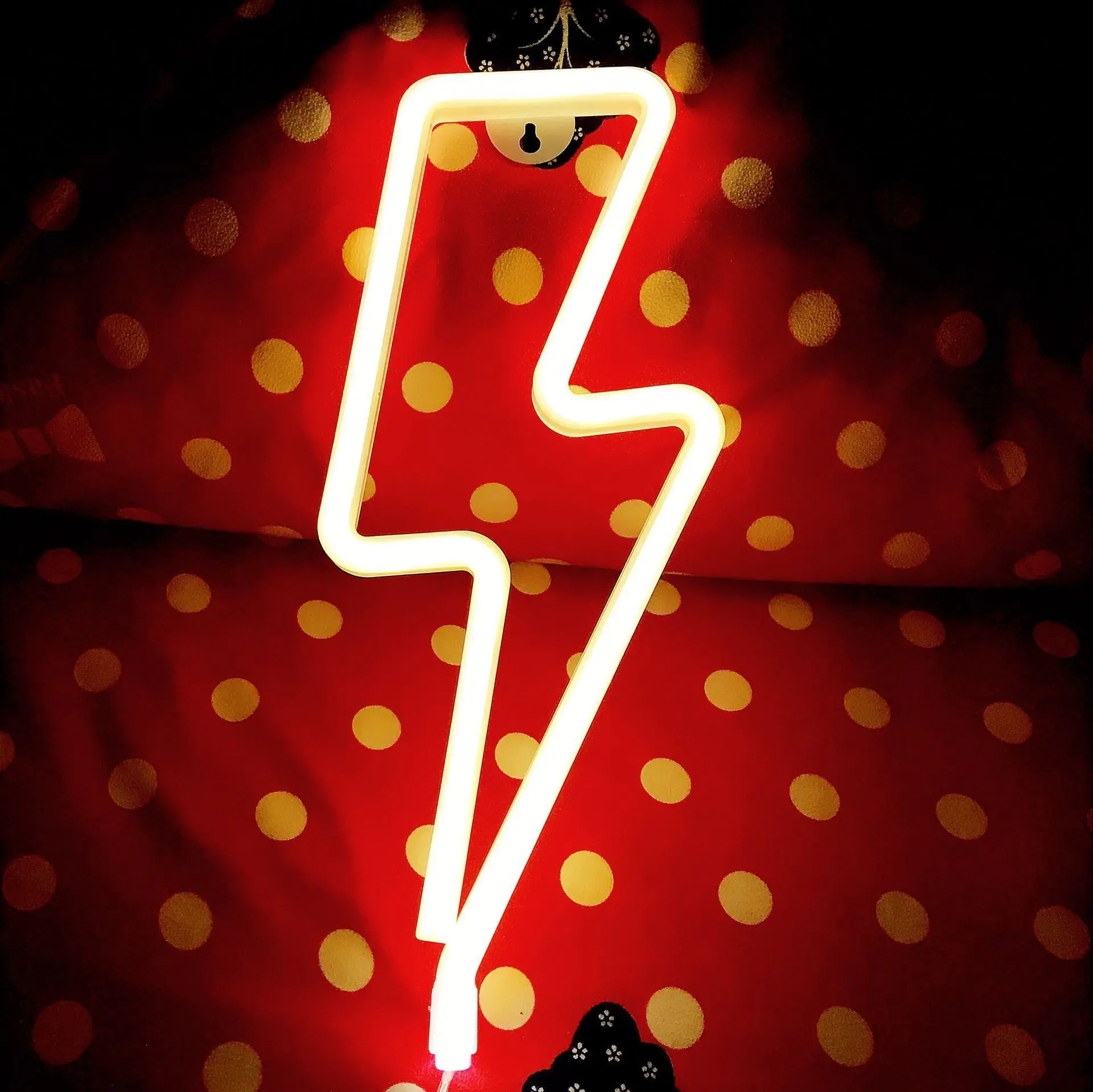 Праздник праздничные поставки общежития украшения комнаты светодиодная неоновая лампа светильник ning моделирование на день рождения предложение фон Творческий светильник