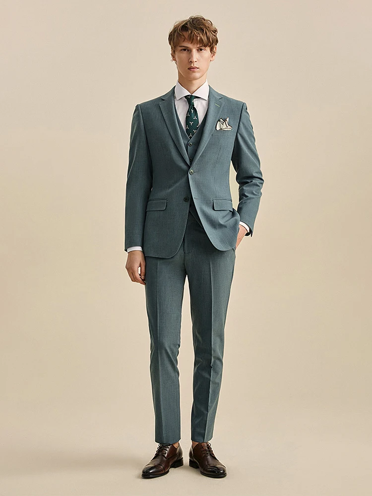 Light Green Slim Fit Groom Suit for Men by BespokeDailyShop | Green suit,  Slim fit suit, Suits