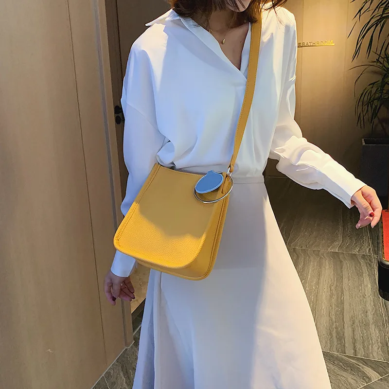 

Fashion Ring Small Bucket Bag For Women High Quality Pu Leather Shoulder Bags Simple Beach Crossbody Bag Ladies Phone Purse New