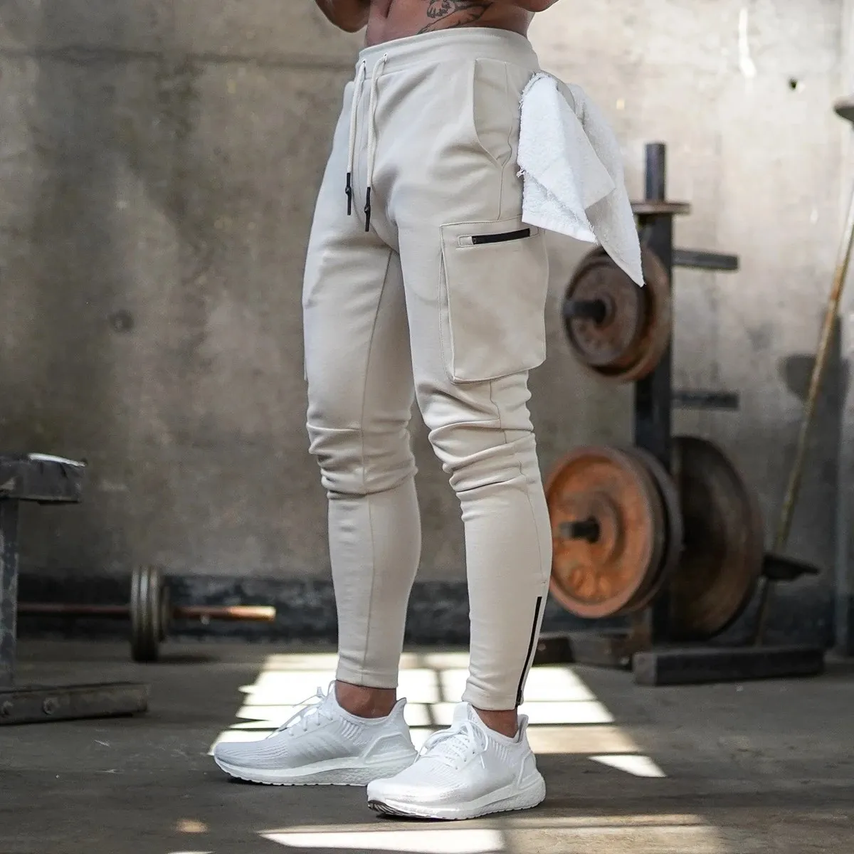

2020 Autumn and Winter New Men's Sports Pants Camouflage Fitness Overalls Running Training Men's Trousers sweatpants for men