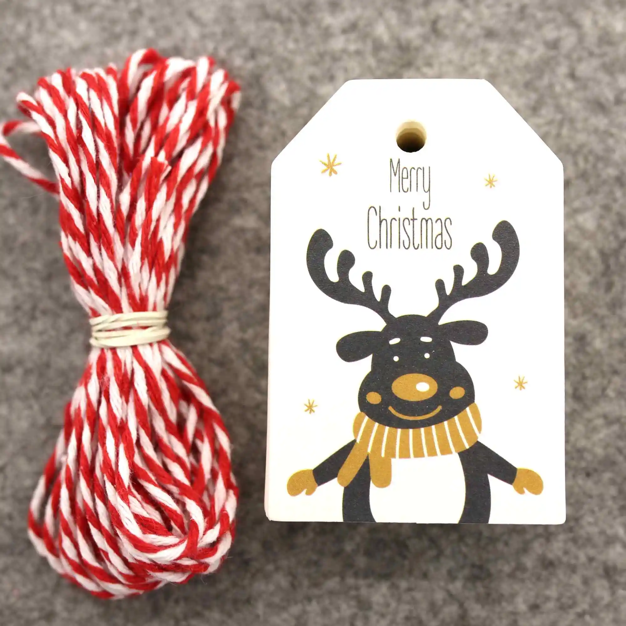 Big deer Счастливого Рождества серии бумажные бирки DIY крафт Санта Клаус Бумажные карты Рождественская вечеринка этикетки упаковочные материалы для подарков 50 шт - Цвет: Big deer