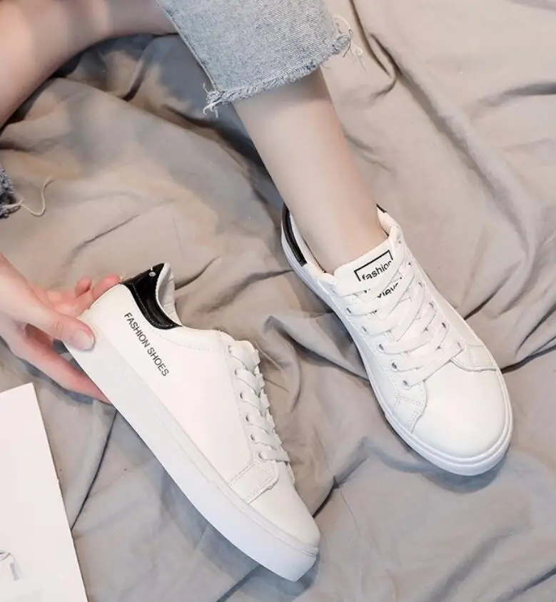 

2019 new spring tenis feminino lace-up Sports shoes woman PU Leather solid color female rubber shoes casual white women sneakers