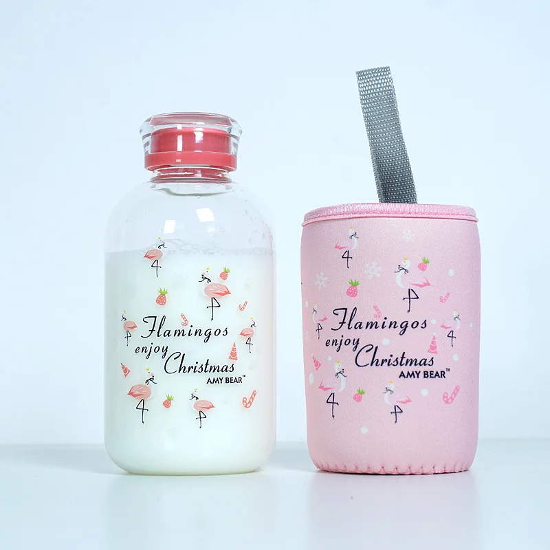 Xmas Flamingo 600ml Креативная стеклянная бутылка для воды градиентного цвета с рукавом, милые бутылки с оленем и дельфином, 600 мл, Спортивная бутылка для влюбленных Zakka - Цвет: Xmas Flamingo 600ml
