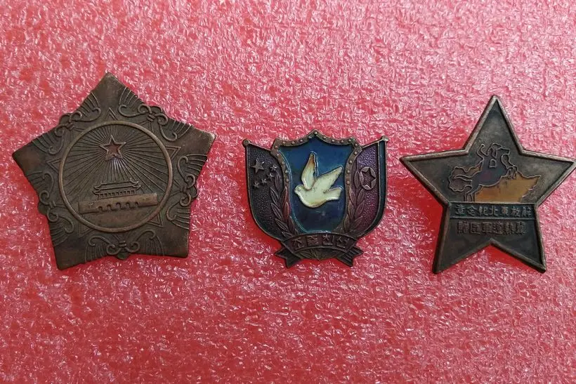 Винтажные китайские военные медали из 3 предметов | Дом и сад