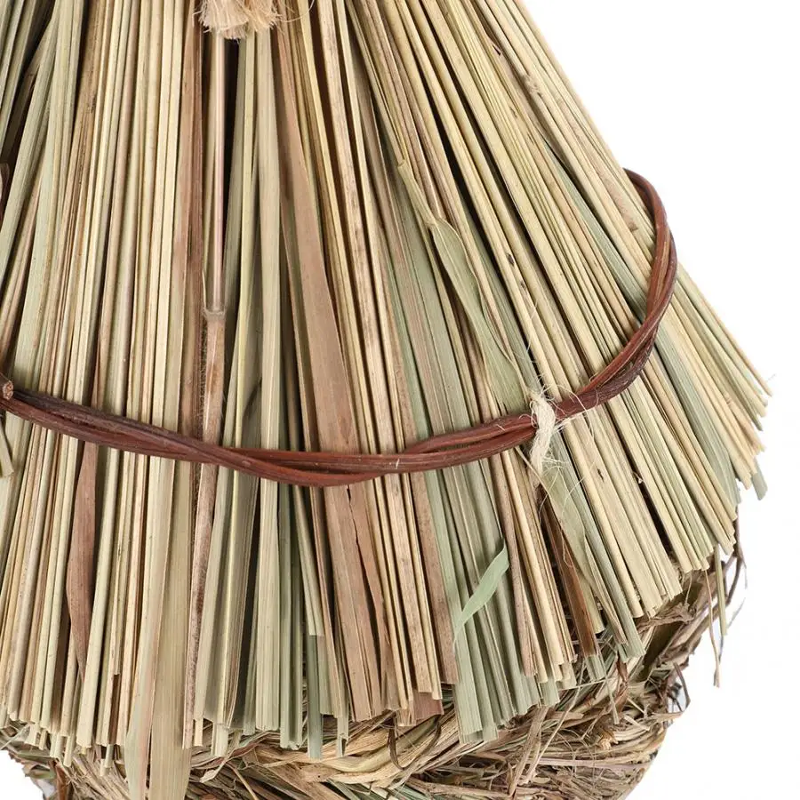 Natural Weeds Bird Nest Handwoven Hanging Parrot Roosting House for Home Garden Decorations