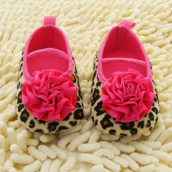 

Baby Moccasins Newborn Girl Shoes Infant Leopard Soft Sole Non-slip Footwear Crib Shoes First Walkers 0-18 Months