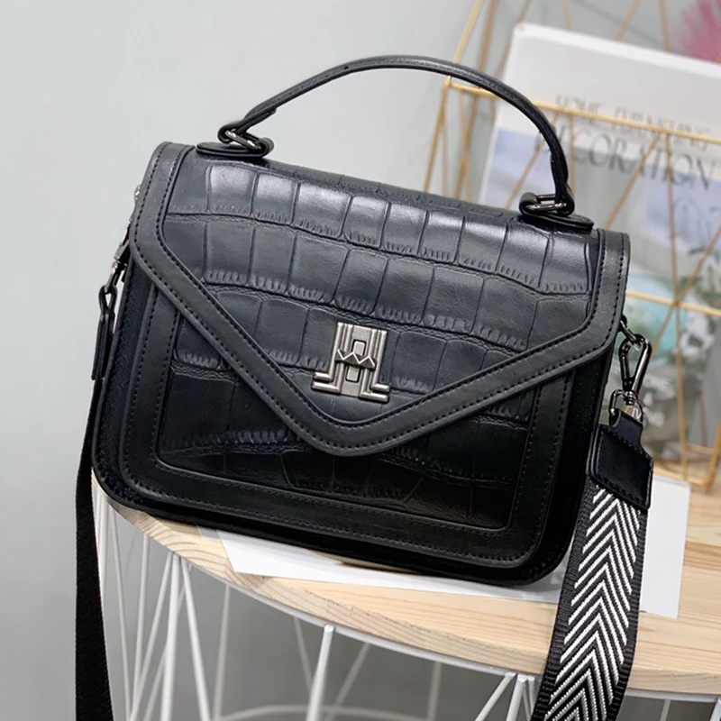 

Women Handbag Designer Shoulder Bag Female Doctor Handbag Hand Genuine Leather Messenger Bag Fashionable Women Bag