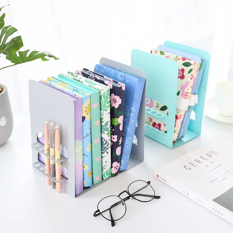 Creative Simple Plug Pen-Book Stand Students Hipster Iron Art Book Stand Office Desktop Storage Bookshelf Bookend Book End