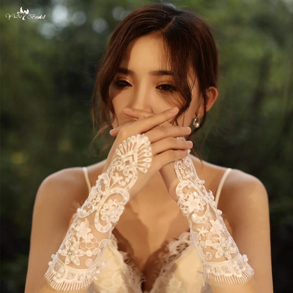 LZP532 Yiaibridal Свадебные аксессуары красивые жемчужные кружевные короткие свадебные перчатки без пальцев