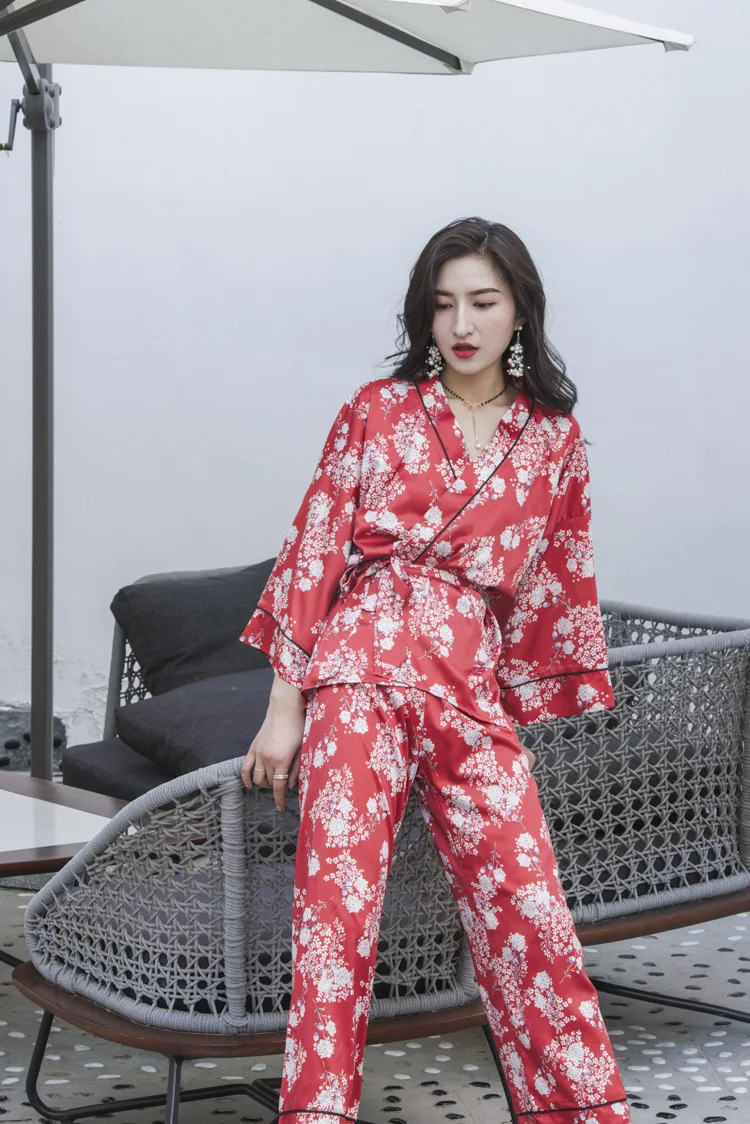Благородная Роскошная лед Шелковая пижама кимоно свободный домашний костюм осень тонкий v-образный вырез печать пижамы атласная одежда для отдыха женская домашняя одежда