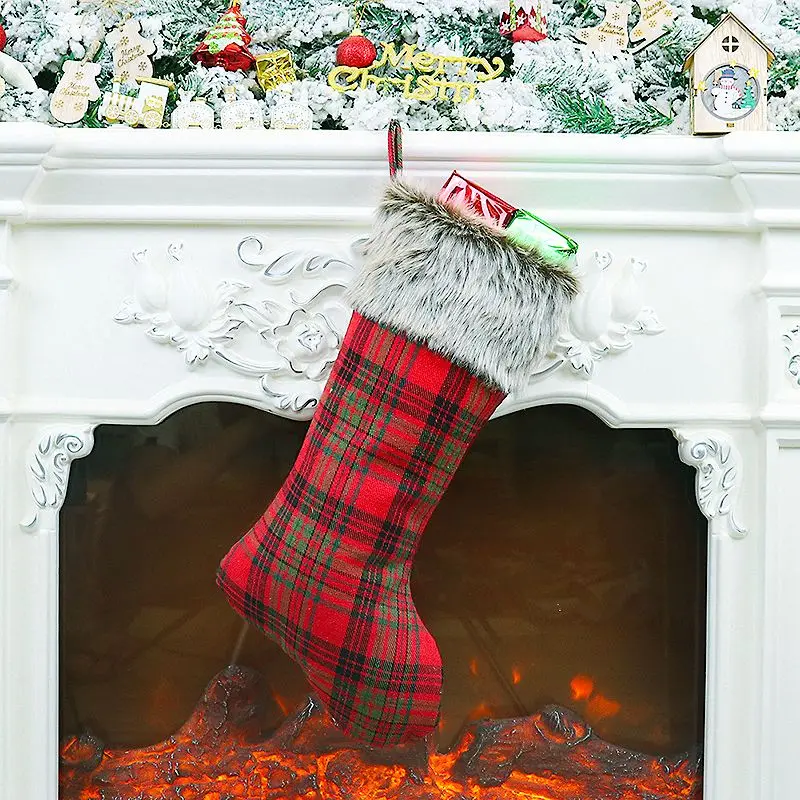 Christmas Red and Black Plaid Snowflake Gift Presents socks Christmas Stockings Bags Christmas Decorations For Home XD20202