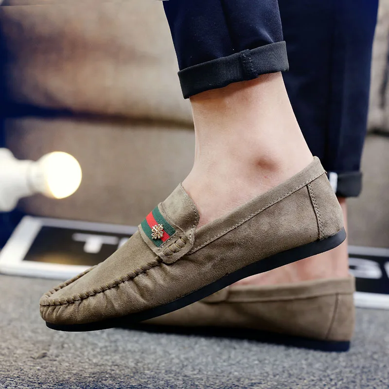 

2019 new peas shoes men's autumn Korean version of the wild personality lazy shoes spring trend men's shoes casual shoes men