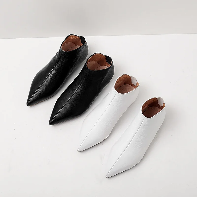 

Genuine Leather Woman Toe Layer Cowhide Flat Bottom Sharp Short Boots Comfortable Short