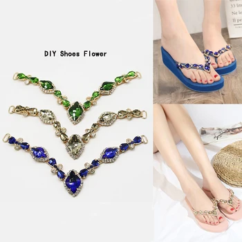 

2020New 100Pcs Rhinestones Bow shoes V Connectors DIY beach shoes or flip-flops shoes flower decorative accessories LP226
