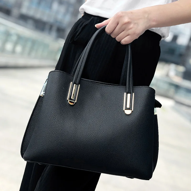 

Leather Handbag 2019 New Temperament Ladies Handbag Fashion Multi-compartment Simple Shoulder Messenger Bag
