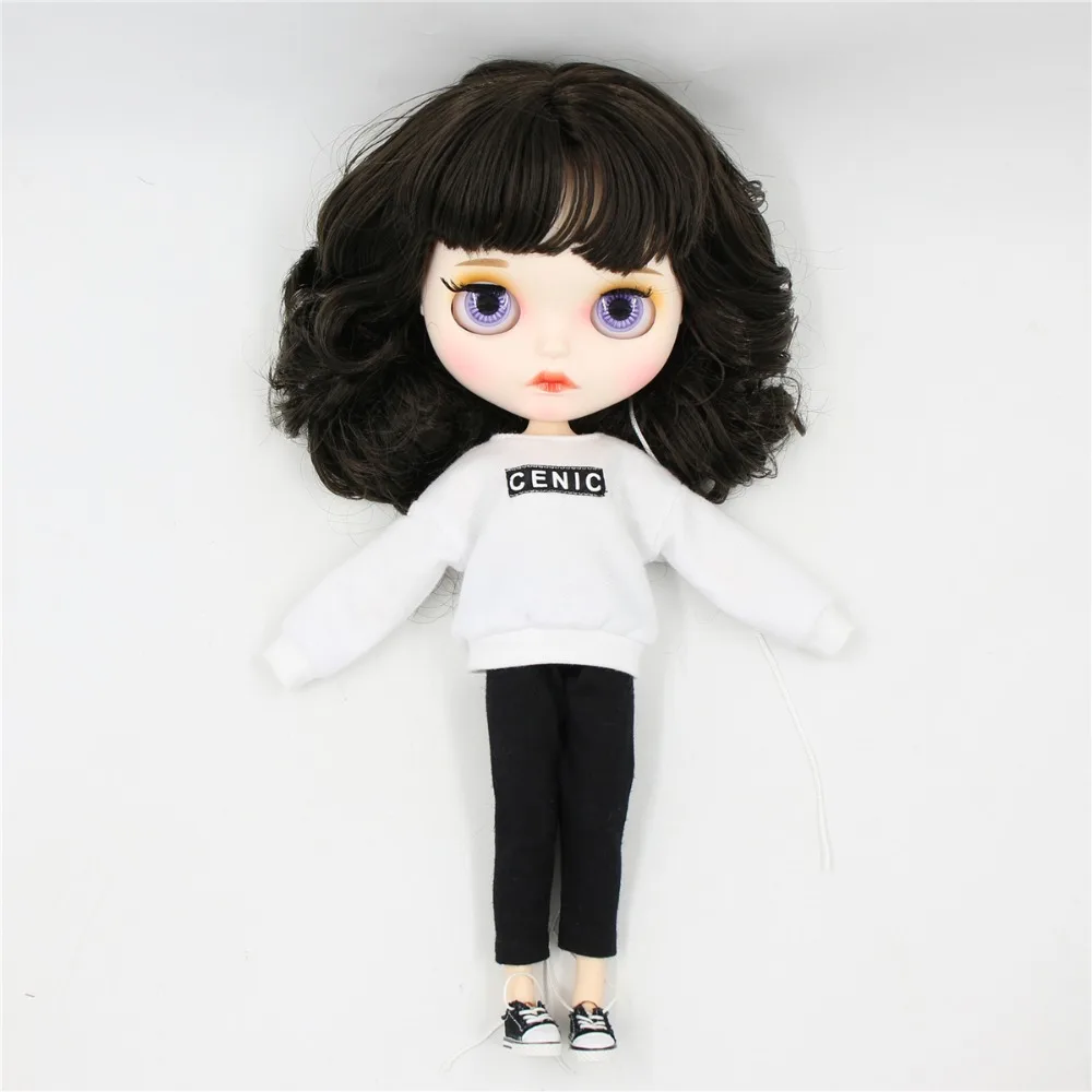 Neo Blythe Doll Oversized White Shirt with Black Pants 1