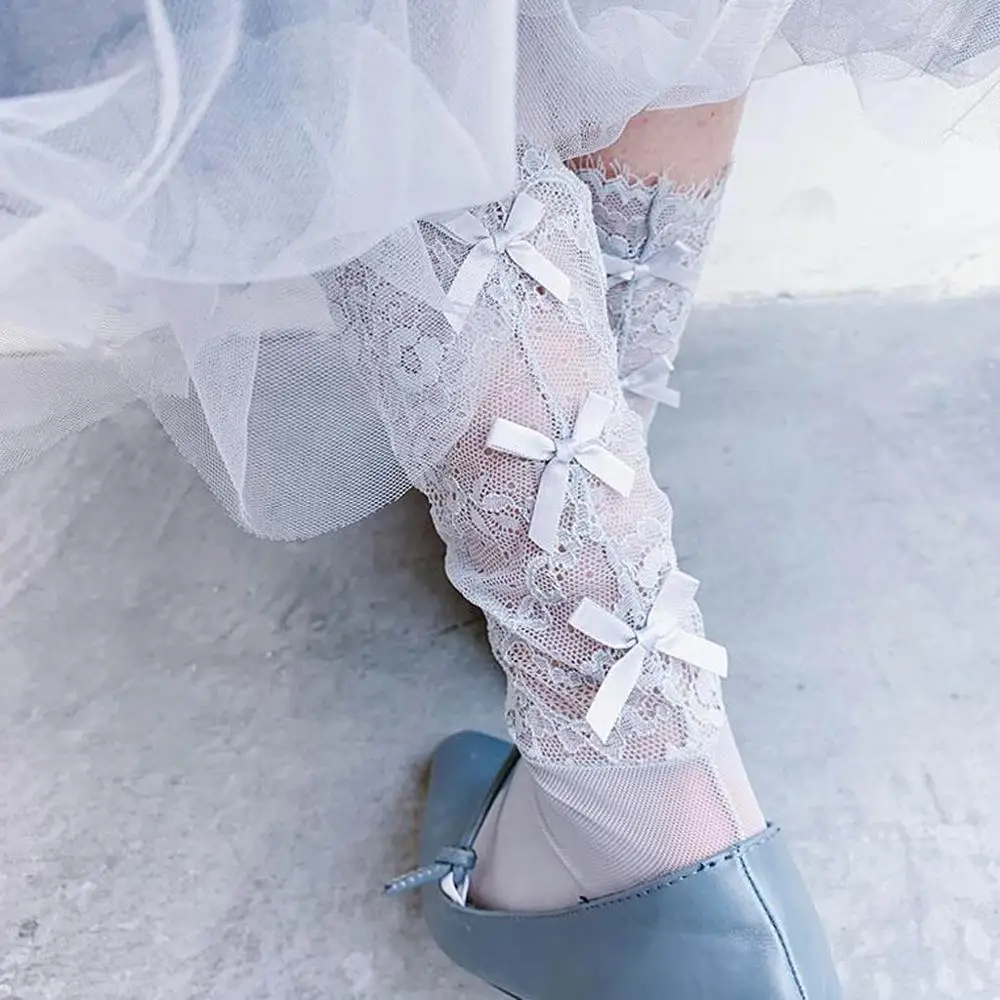 

Fashion 2019 New Women Vintage Lace-up Socks Print Ribbon Socks Christmas Girls Socks With Cute Bow Ladies Socks 7 Colors