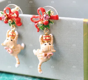 

2020 Pendientes New Titanium Bowknot Women Floret For Cat Back Bow Embrace Christmas Bell Earrings Stud Trendy Metal Keqiu 101