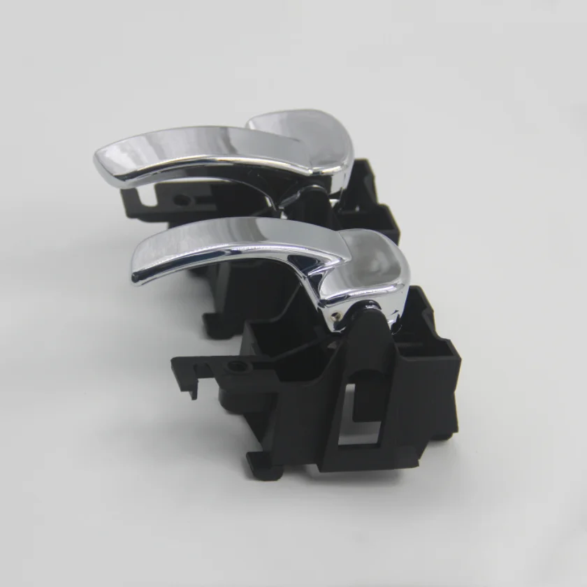 Interior Door Handle Front Rear for Pathfinder Terrano 20052012 Left