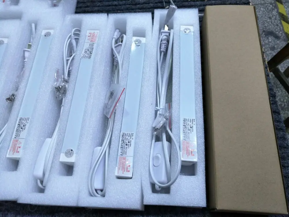 UVC LAMPS
