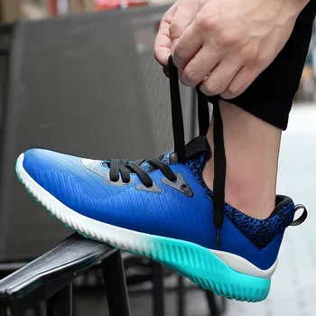 

Men's Sports Shoes Lightweight Flying Woven Outdoor Sports Shoes Male Running Shoes Zapatillas Hombre Deportiva Sneakers Men