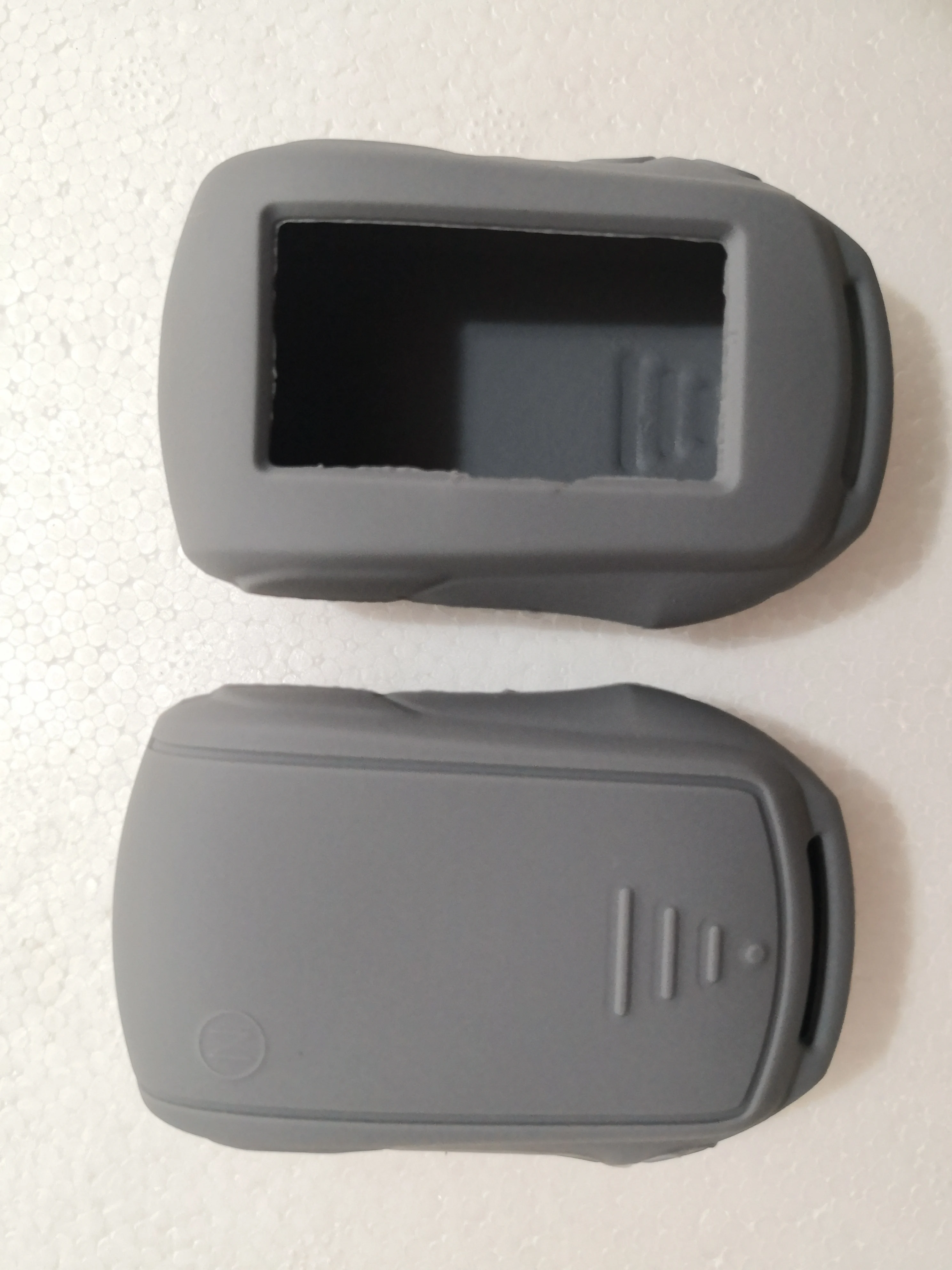 

TOMAHAWK 9.7 9.9 two-way remote control silicone case, suitable for Russian version of TOMAHAWK anti-theft device