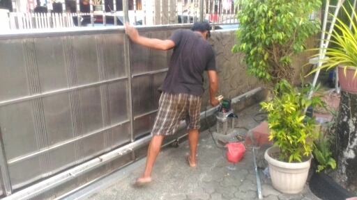 UTB8R7G1cdoSdeJk43Owq6ya4XXaA