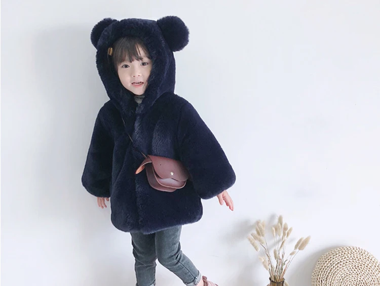 Dollplus/Детское пальто из искусственного меха с капюшоном хлопковые куртки для детей, милое однотонное теплое пальто для маленьких девочек, зимняя праздничная одежда