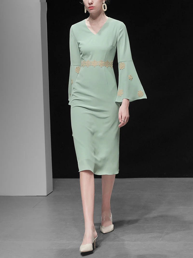 Euro Style Fashion Women Autumn Dresses V Neck Long Flare Sleeve Embroidery A-Line Dresses Elegant Office Lady Dress Z2243