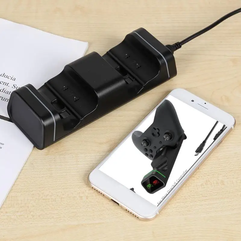 Hot Sale Charger Delicate Design Dual Charging Dock Station Stand for Xbox One X S Game Controller Charger Cradle